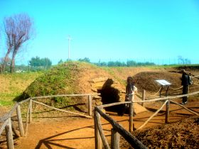 ETRUSCAN GRAVES